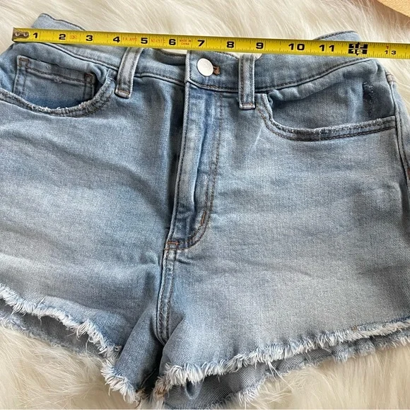 Cut-off Jean Shorts Victoria Secret PINK high waisted - Picture 3 of 8